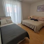 Azzuro Kaštela
