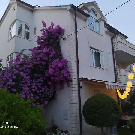 アパート Azzuro Kaštela